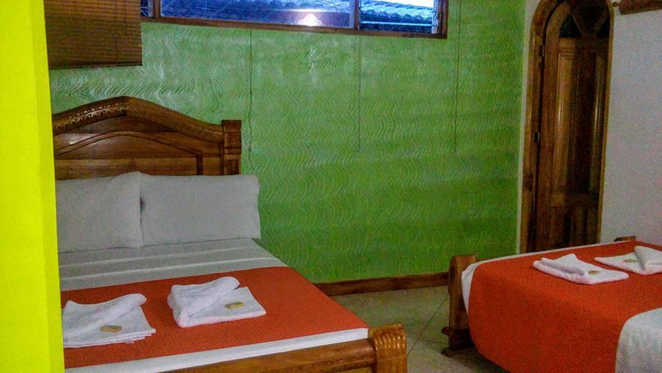 Hotel Las Guacamayas Guatapé Exterior photo